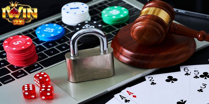 Người chơi cung cấp các thông tin sai lệch cho hệ thống 